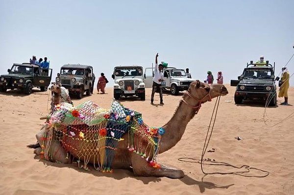 Jeep safari in desert
